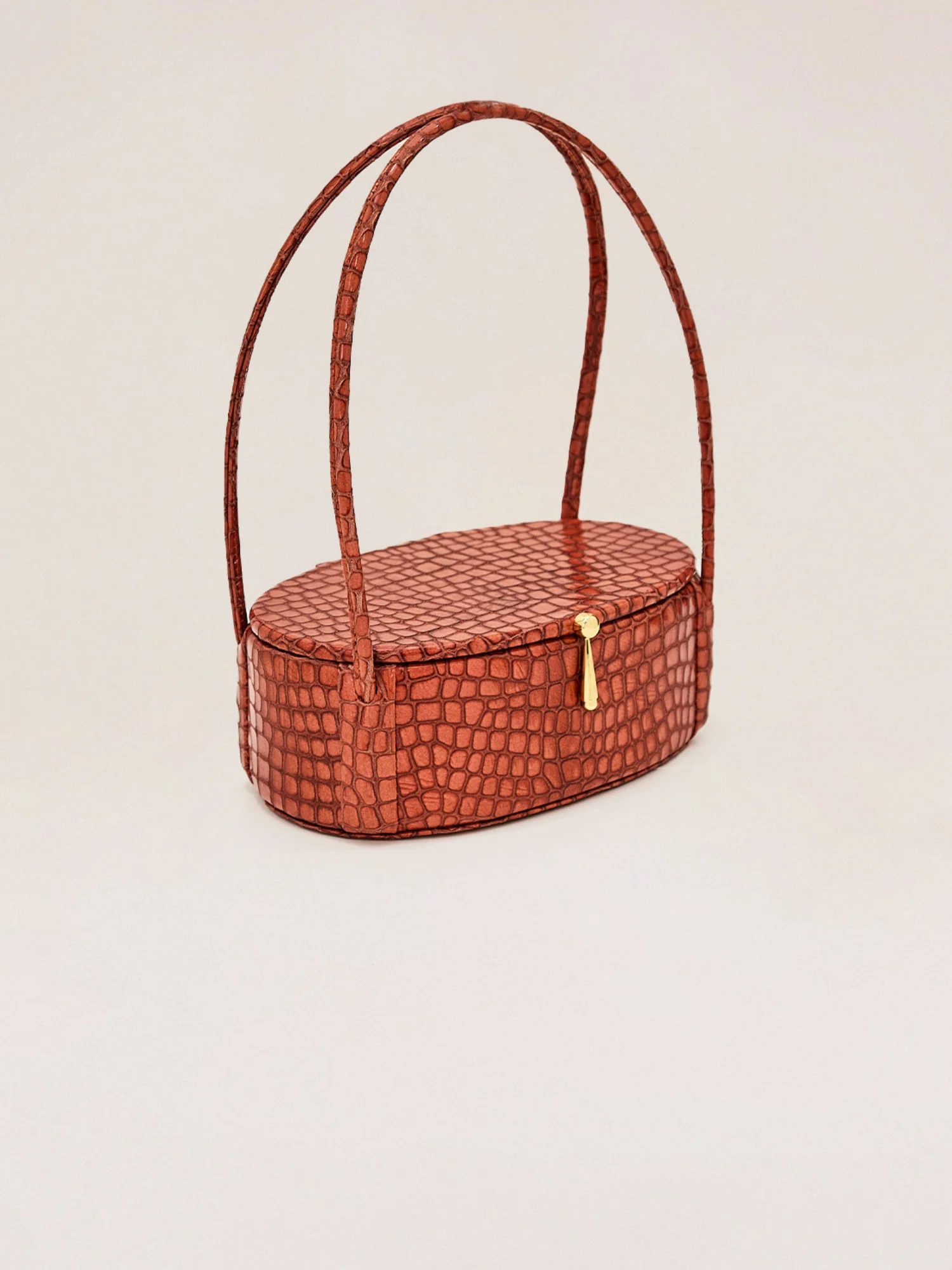 Constance - Image 2