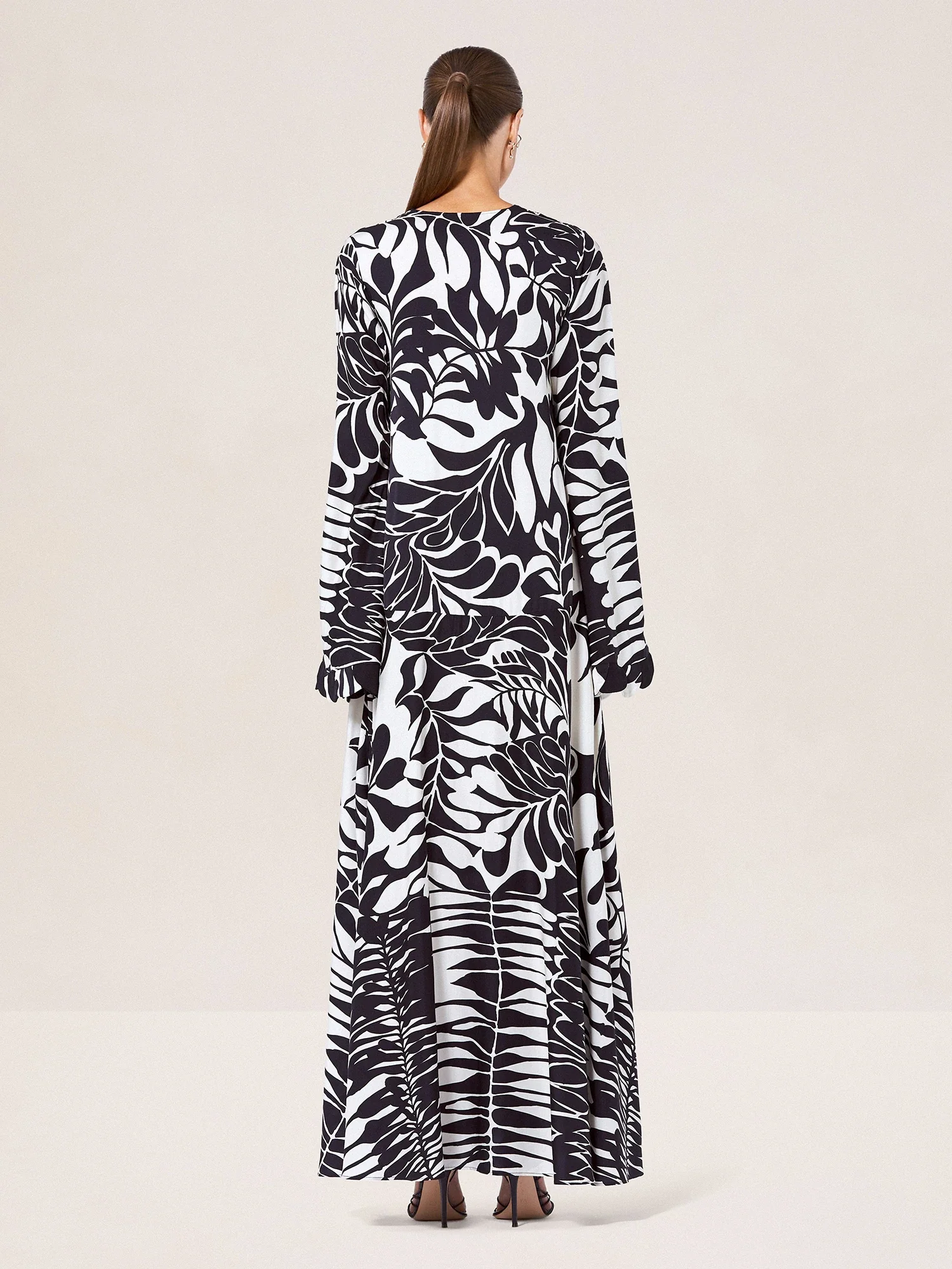 Melfi Robe - Image 4