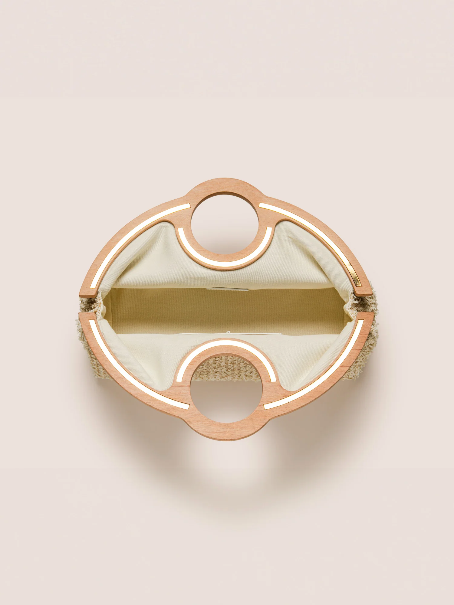 Sloane - Image 4